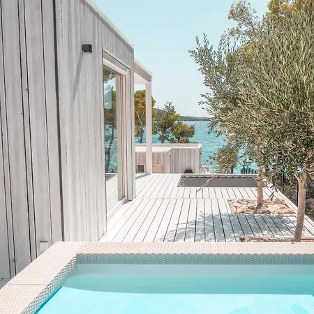 Oi Concept Village Buqez & Vita * ドラゲ