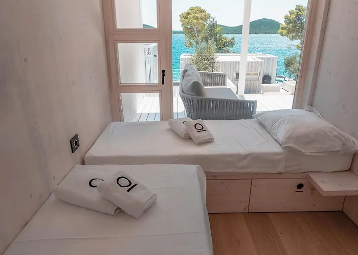Oi Concept Village Buqez & Vita Drage